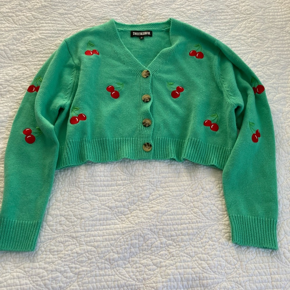 Cropped Cherry Cardigan, Women’s XL